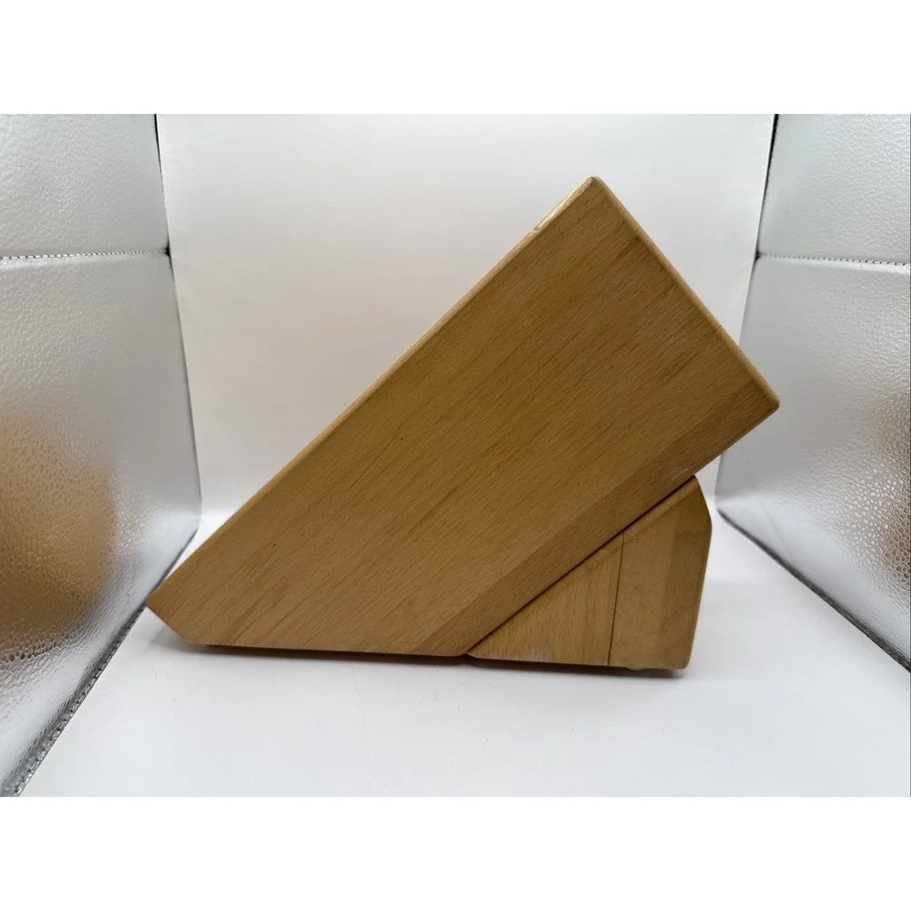 Wusthof 17 Slot Wooden Knife Block Oak Wood‎ Natural Finish Great Condition